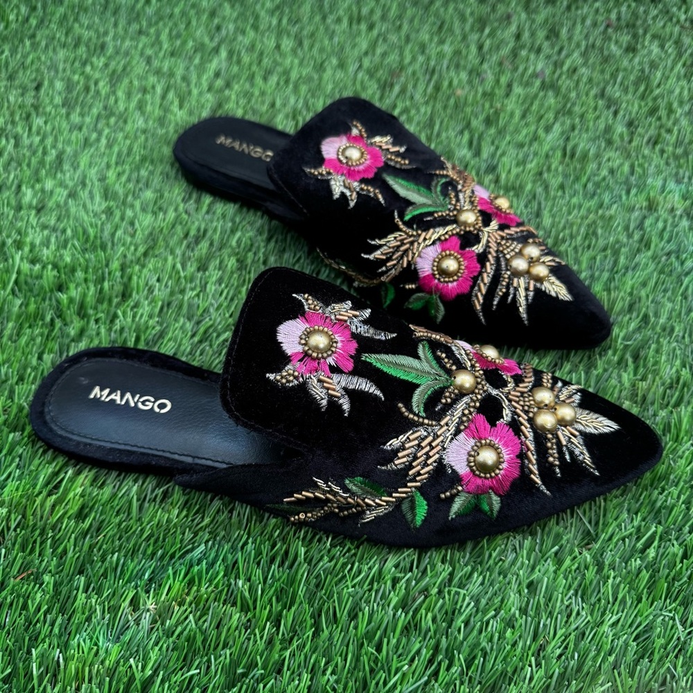Mango Black Mules with Floral Embroidery